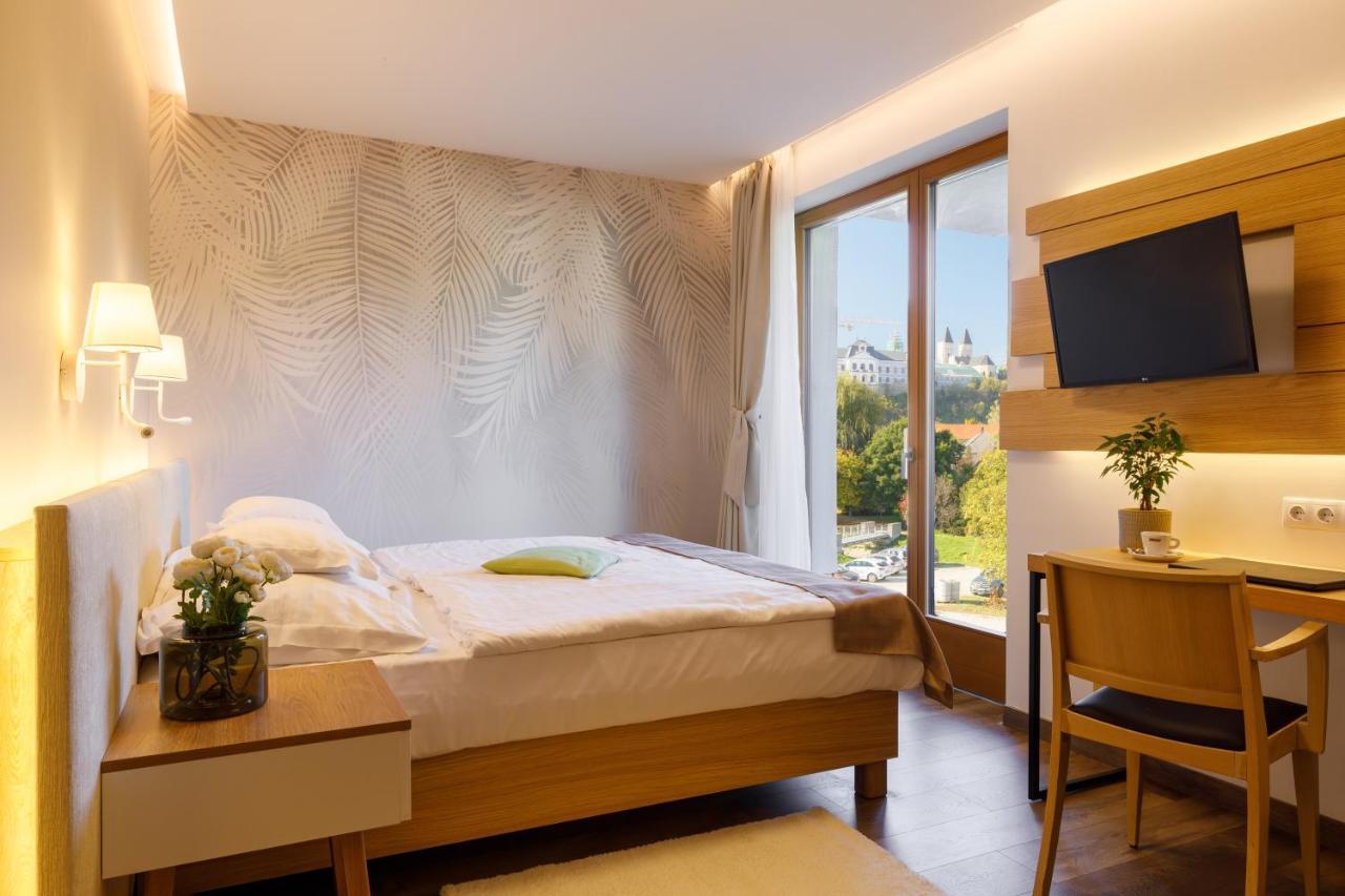 Hotel Historia Malomkert Veszprém Zewnętrze zdjęcie