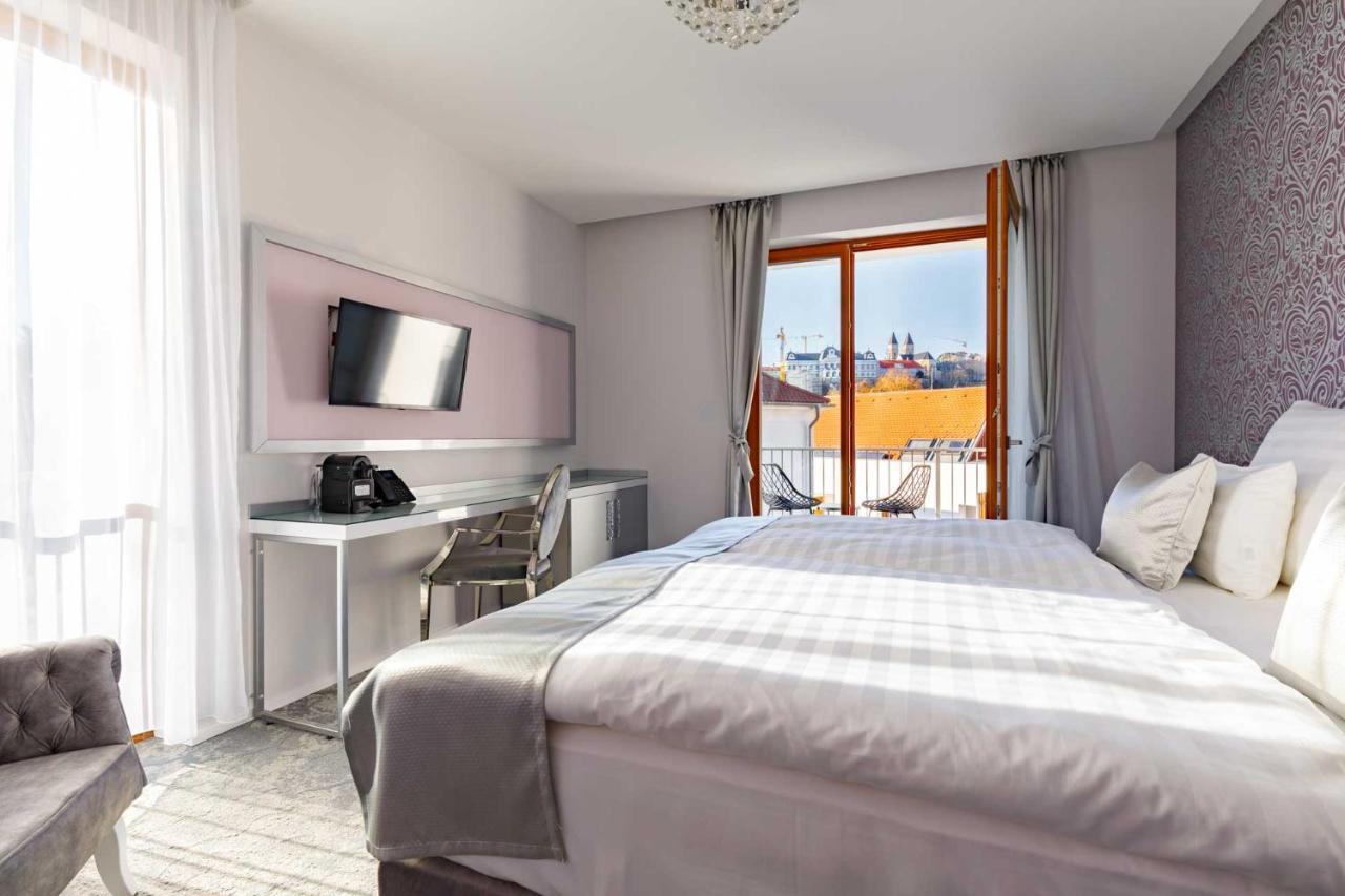 Hotel Historia Malomkert Veszprém Zewnętrze zdjęcie