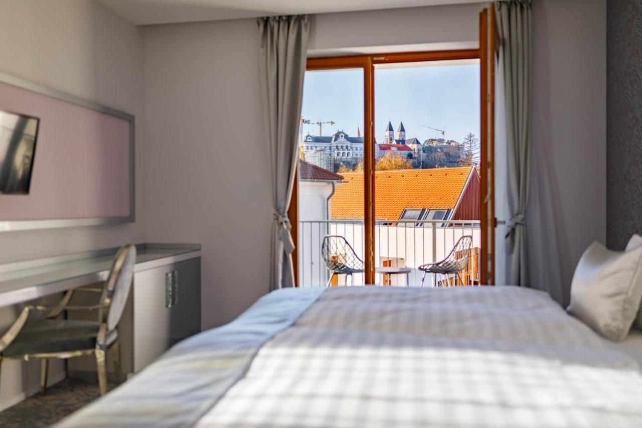 Hotel Historia Malomkert Veszprém Zewnętrze zdjęcie